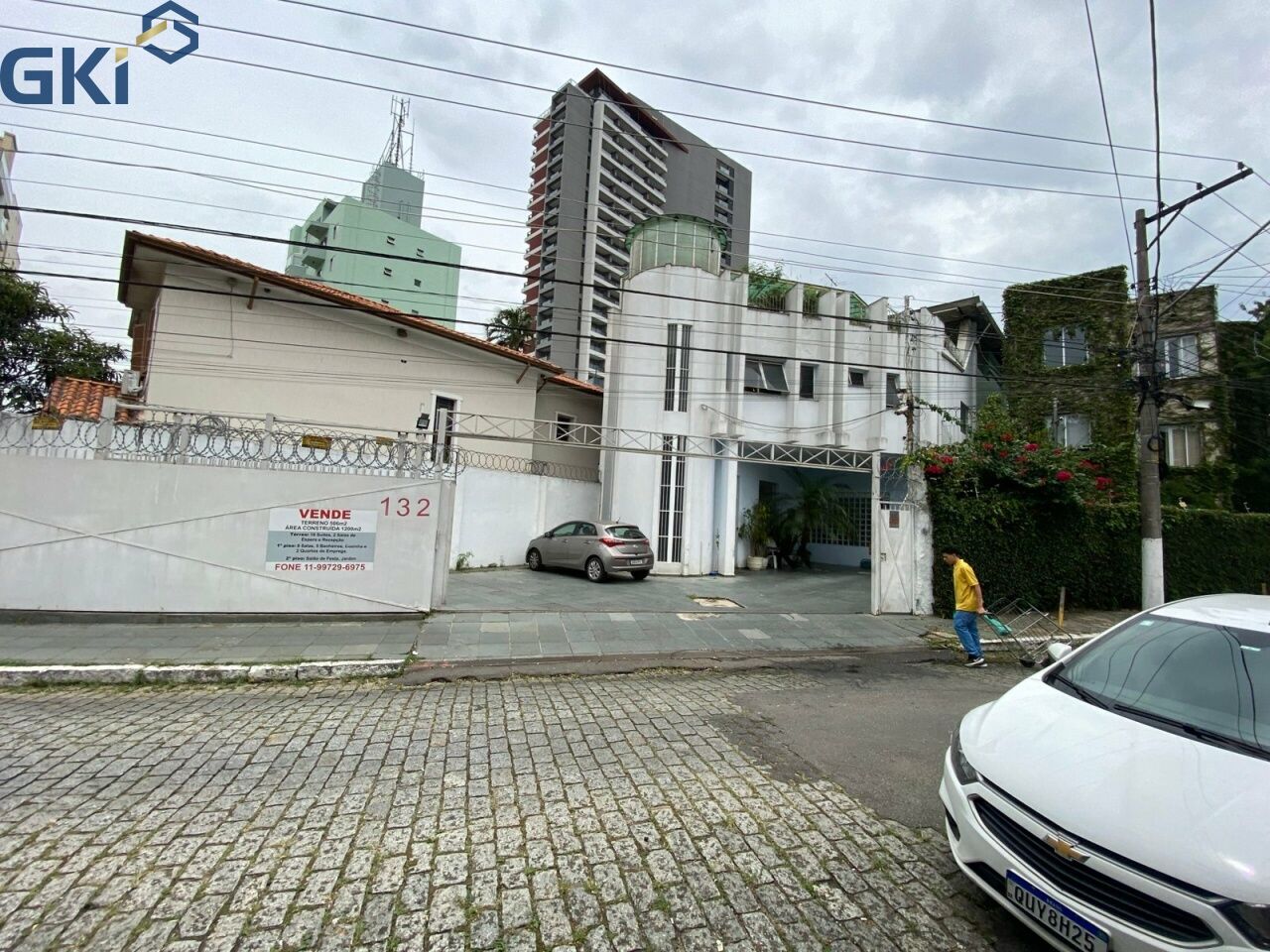 Foto 1