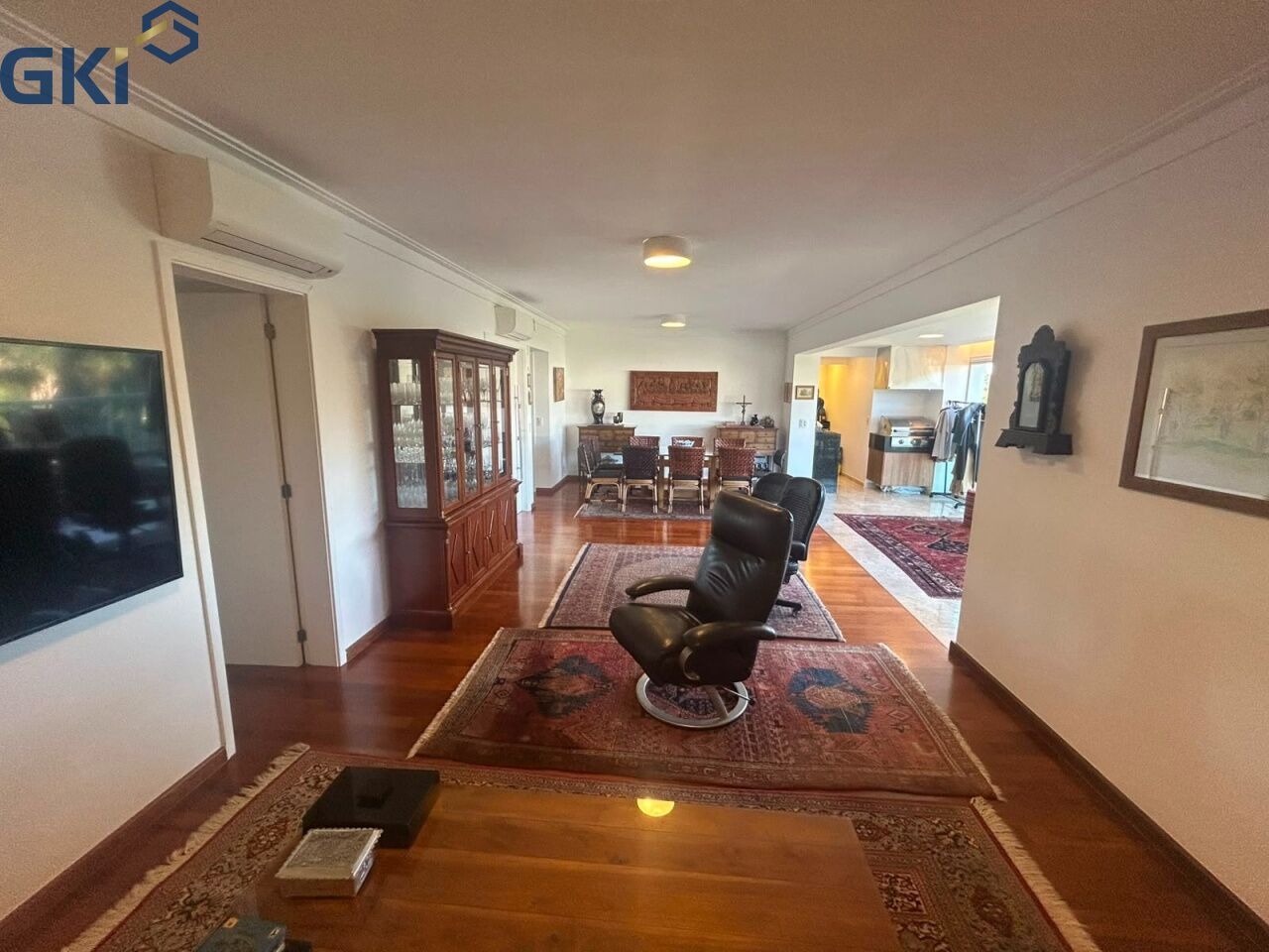 Apartamento, 3 quartos, 156 m² - Foto 2
