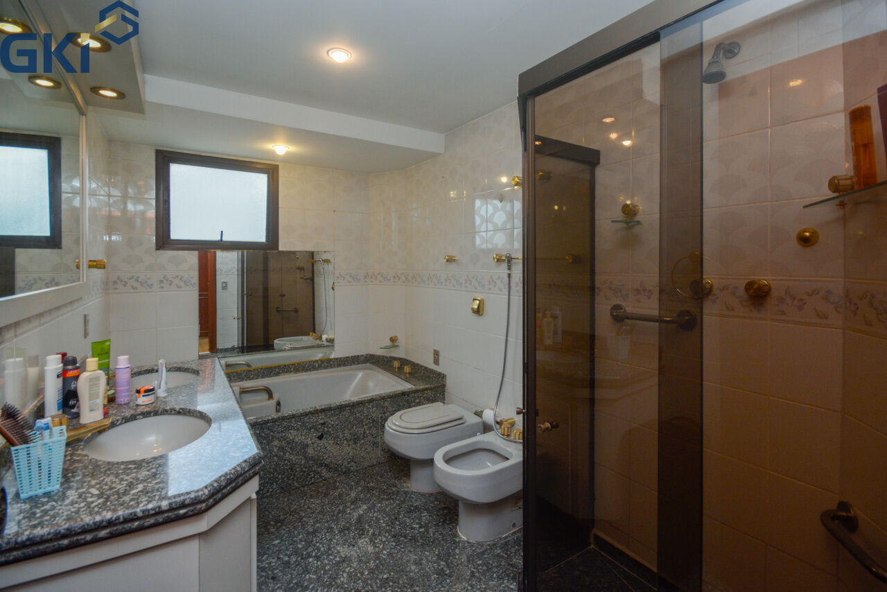 Apartamento, 3 quartos, 225 m² - Foto 32