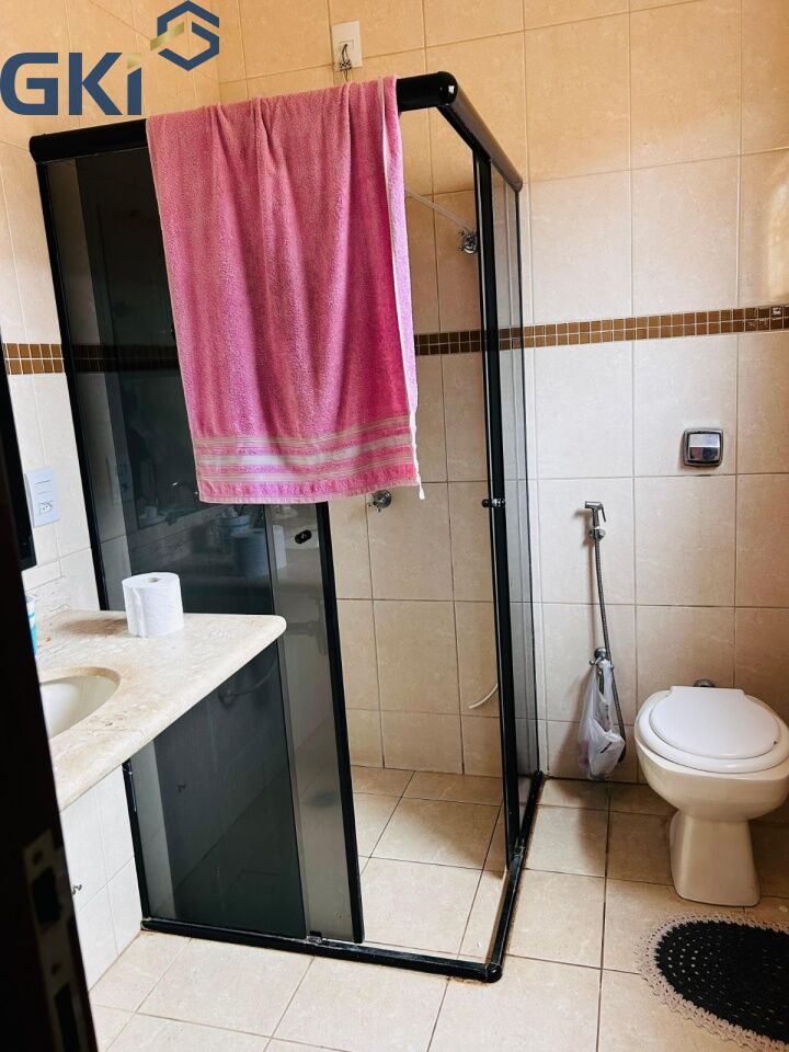 Casa, 3 quartos, 214 m² - Foto 15