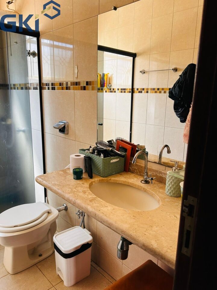 Casa, 3 quartos, 214 m² - Foto 19