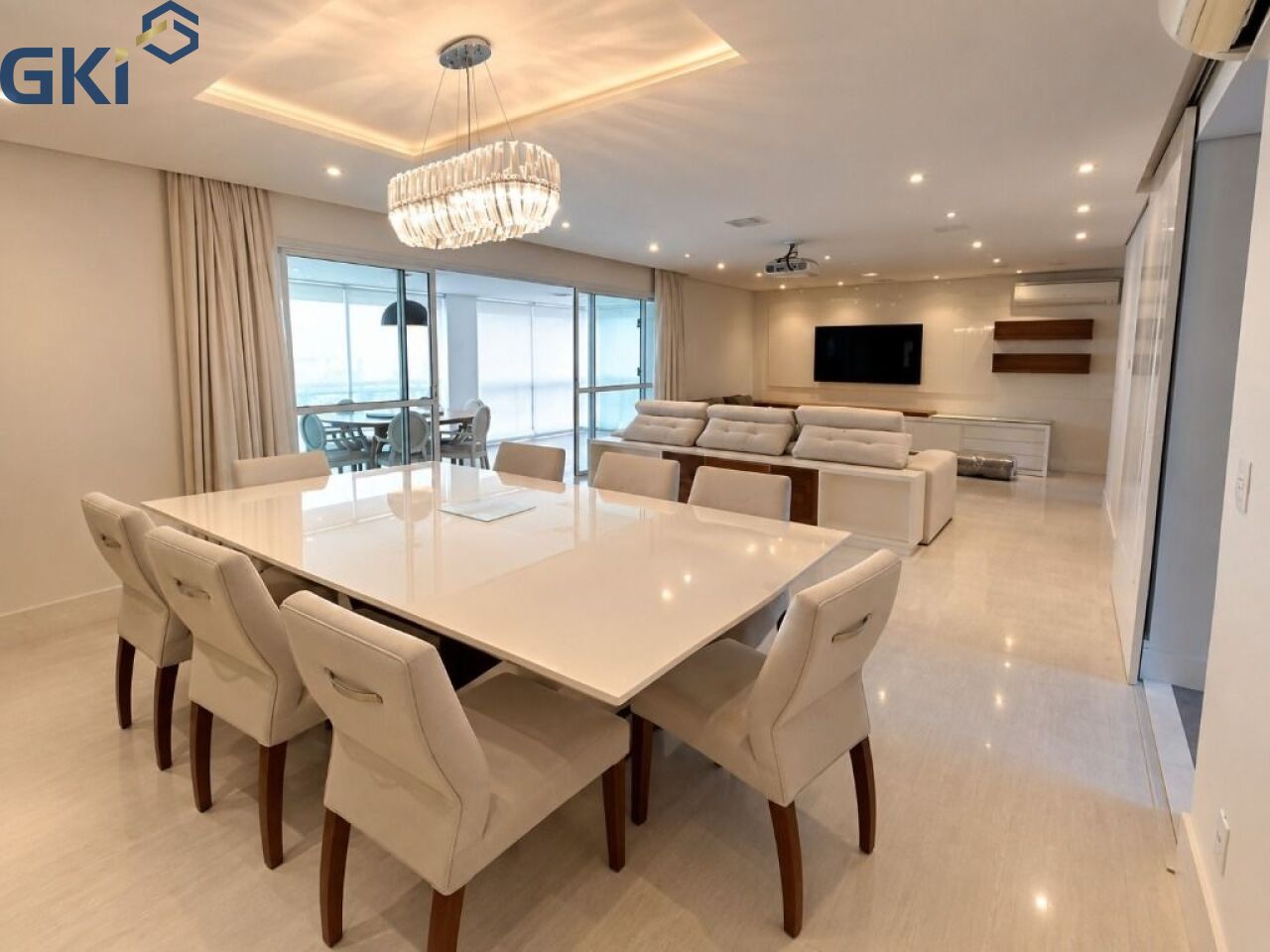 Apartamento, 3 quartos, 210 m² - Foto 2
