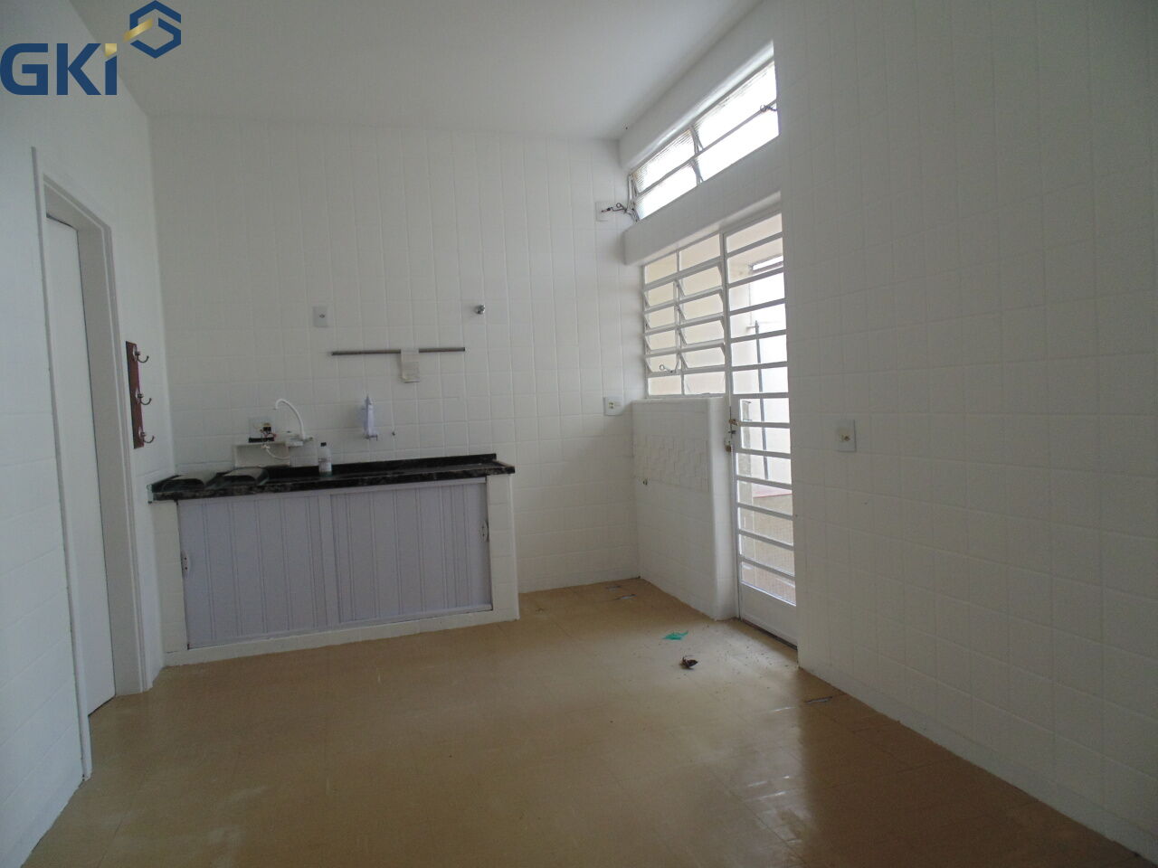 Casa, 2 quartos, 263 m² - Foto 9