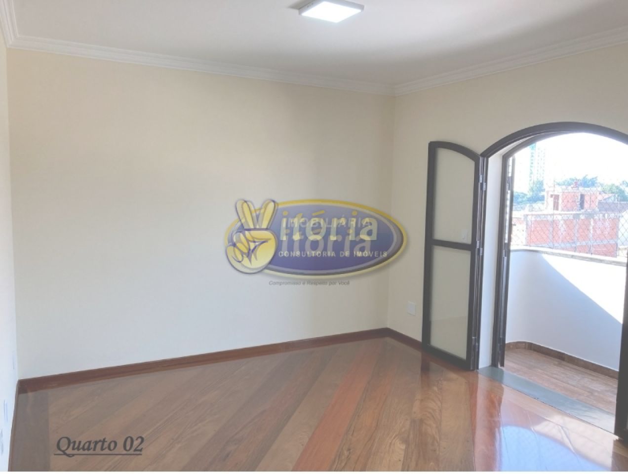 Apartamento para Venda - Vila Alzira