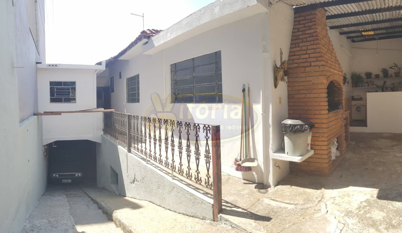 Sobrado para Venda - Santa Maria