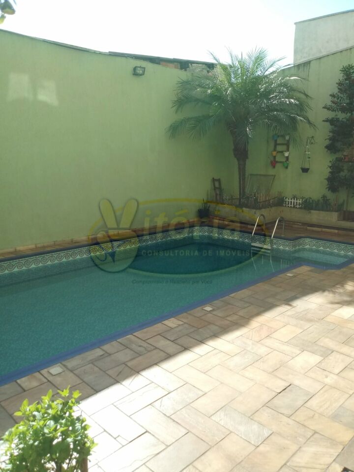Sobrado para Venda - Vila Camilópolis