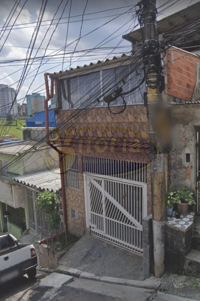 Sobrado para Venda - Montanhão