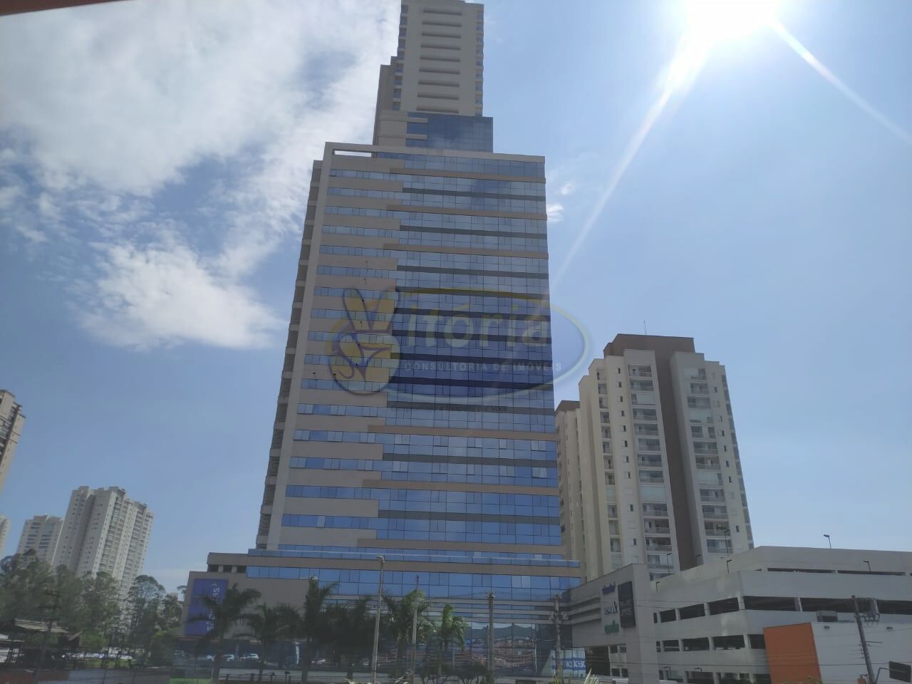 Sala Comercial para Venda - Baeta Neves