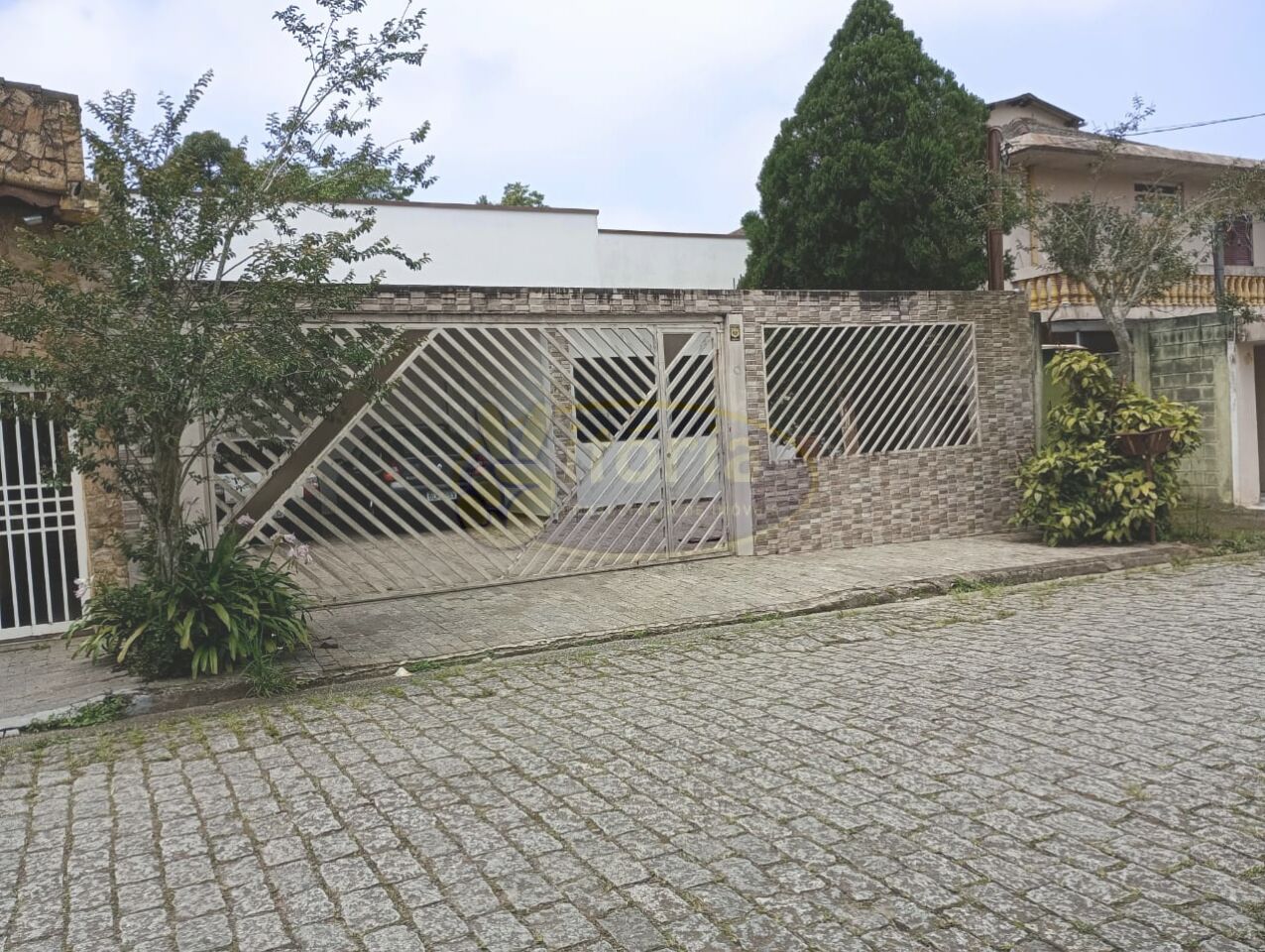 Casa Térrea para Venda - Rio Grande