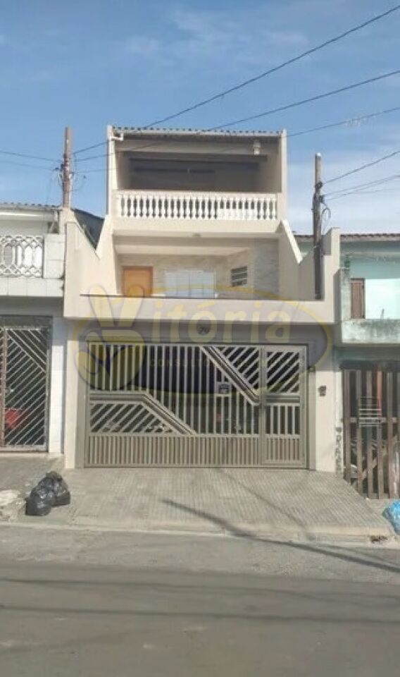 Sobrado para Venda - Montanhão