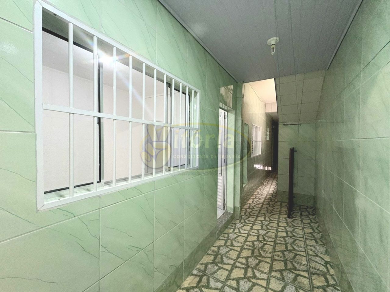Casa Assobradada para Locação - Parque Terra Nova II