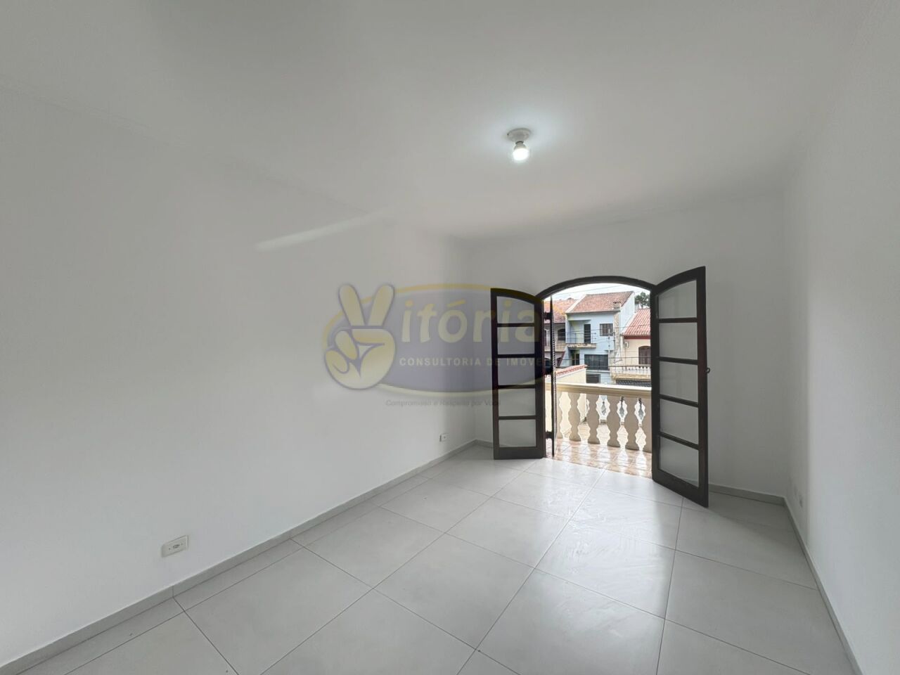 Casa Assobradada para Locação - Parque Terra Nova II