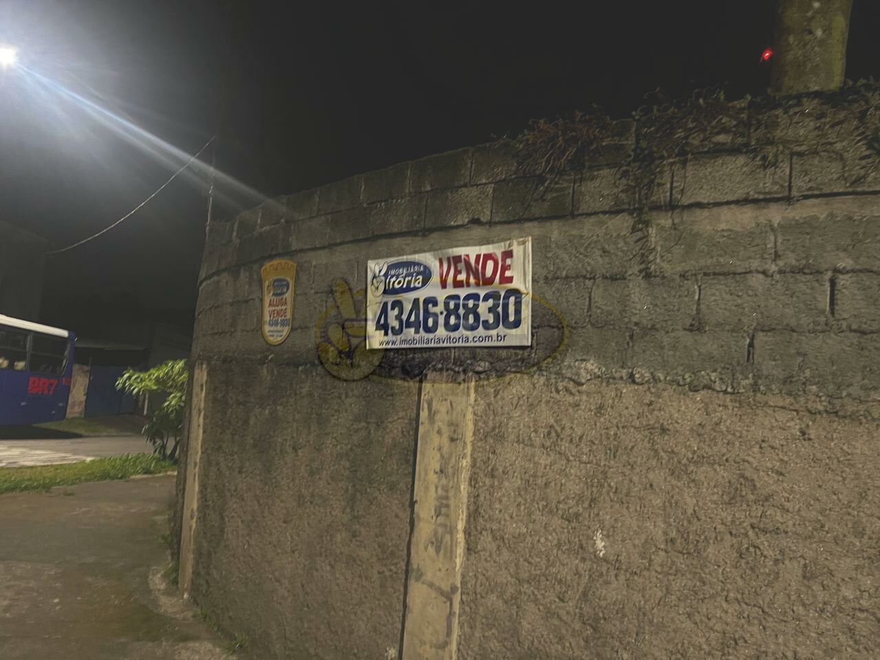 Casa Térrea para Venda - Batistini