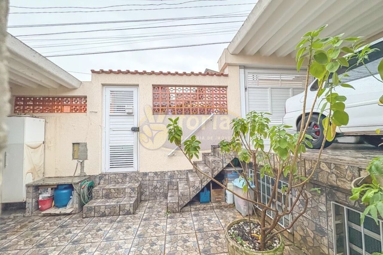 Casa Térrea para Venda - Taboão