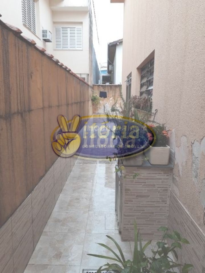 Sobrado para Venda - Jardim Andrea Demarchi