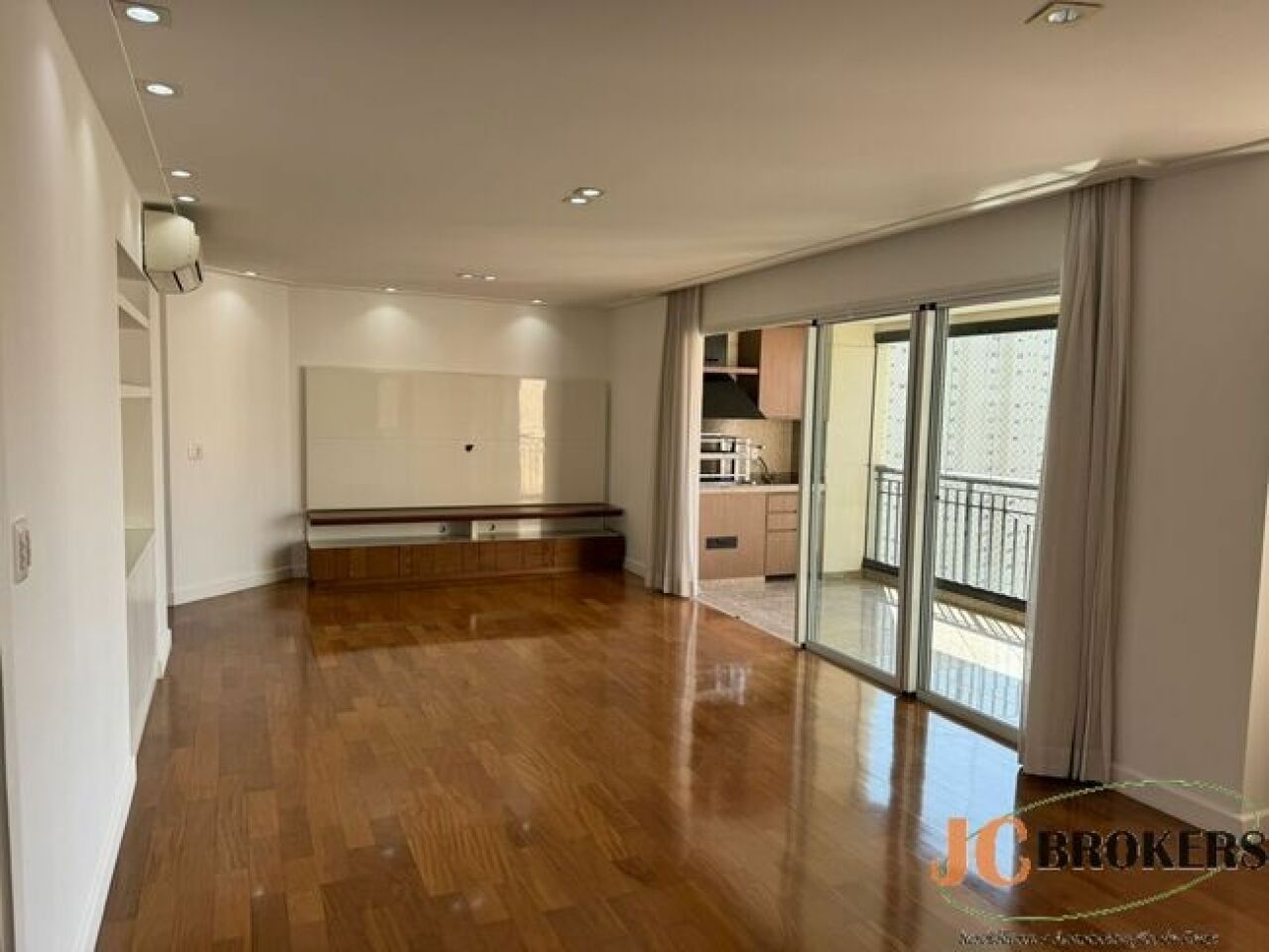 Apartamento para Locação - MOEMA