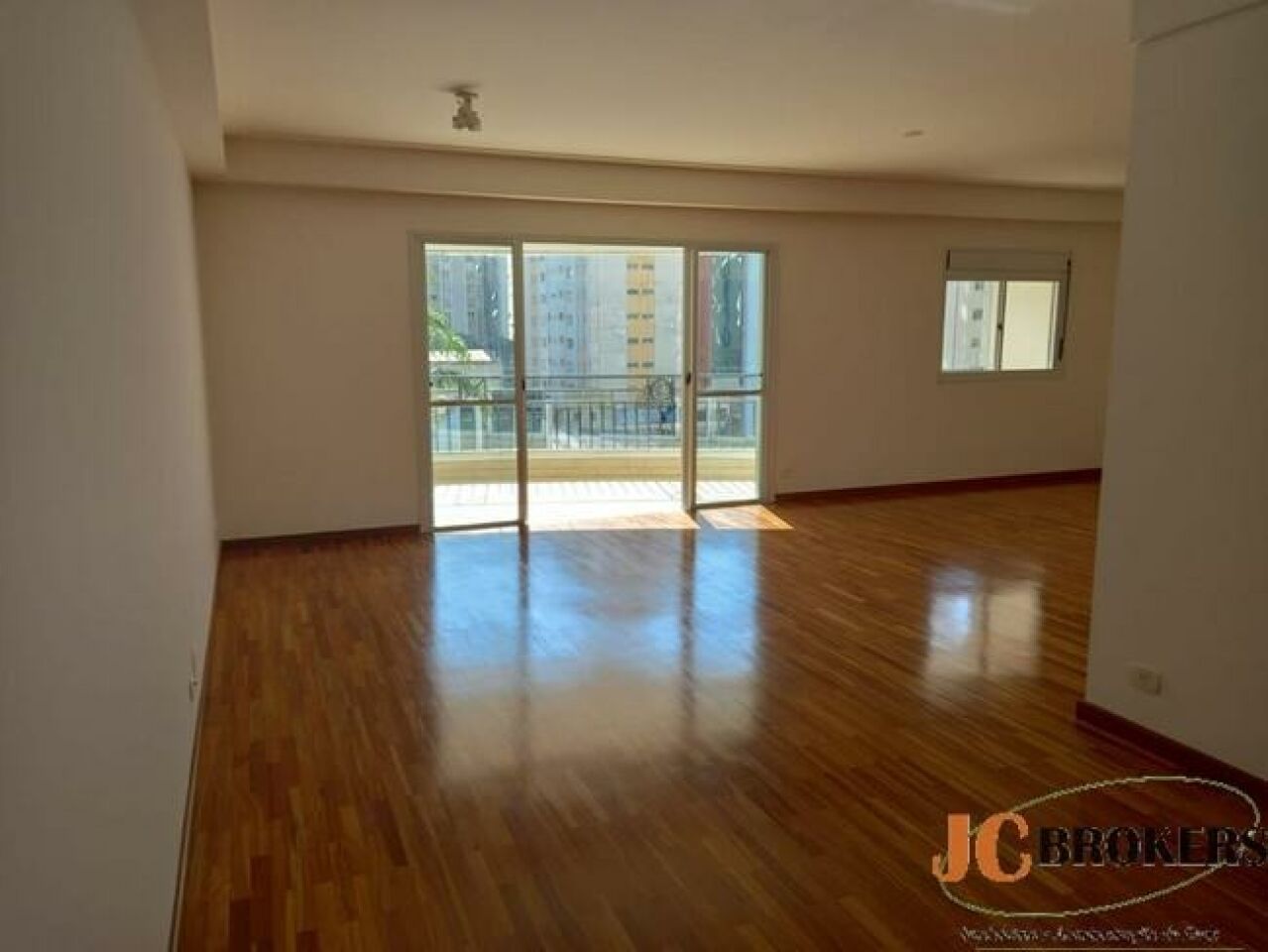 Apartamento para Venda - MOEMA
