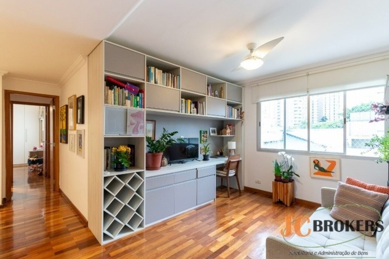 Apartamento para Venda - Moema