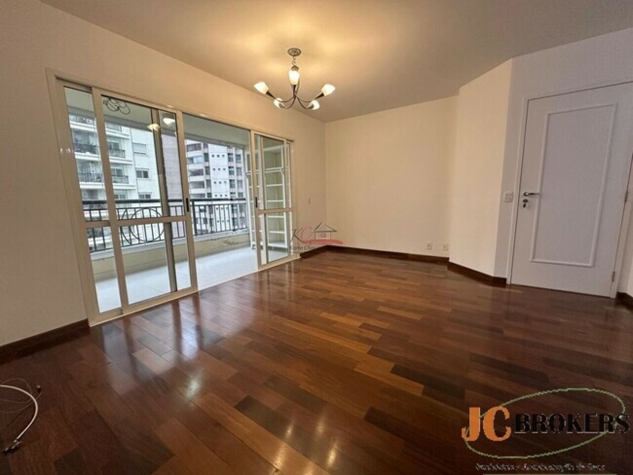 Apartamento para Locação - MOEMA