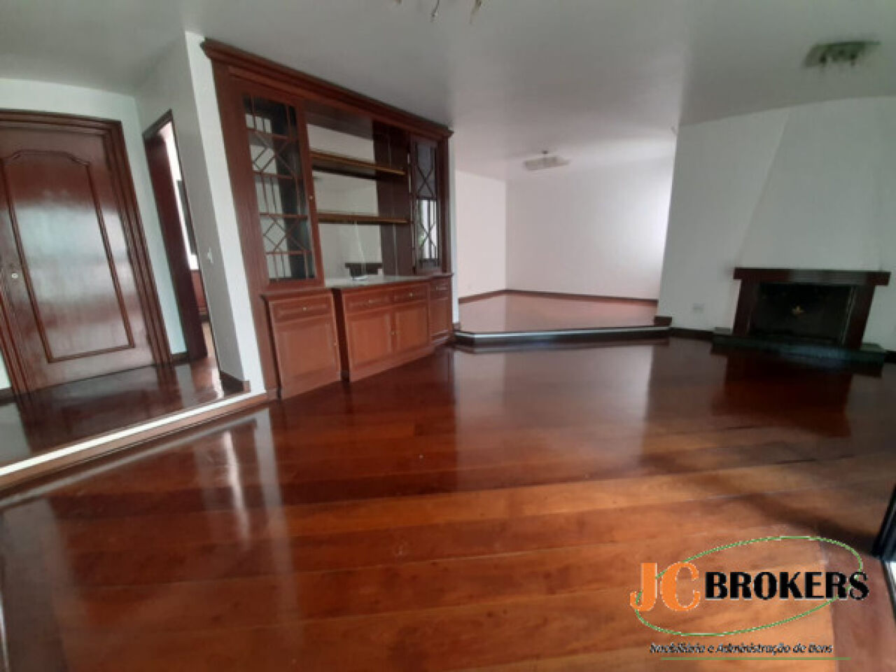 Apartamento para Locação - Moema