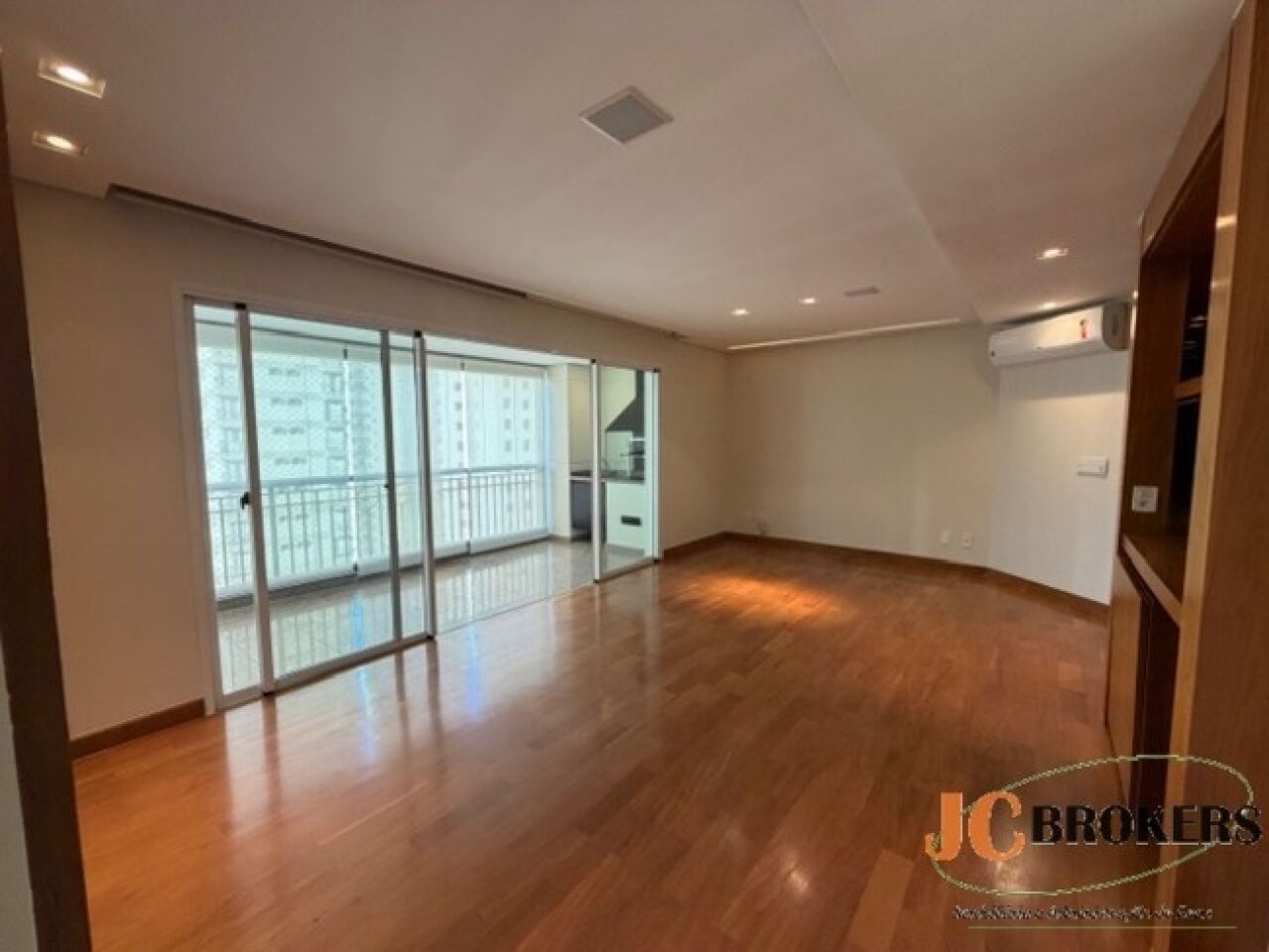 Apartamento para Locação - MOEMA