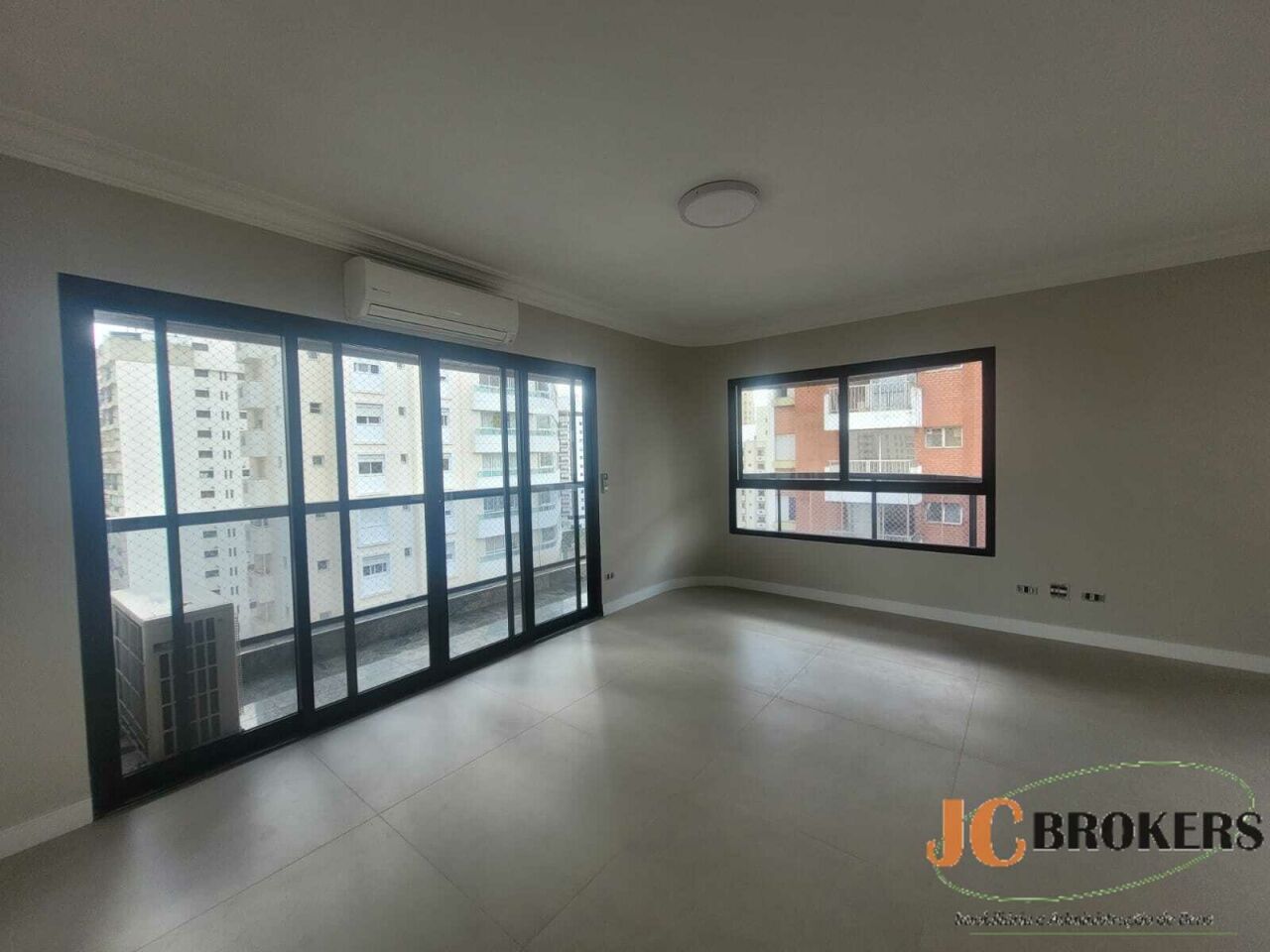 Apartamento para Venda - MOEMA