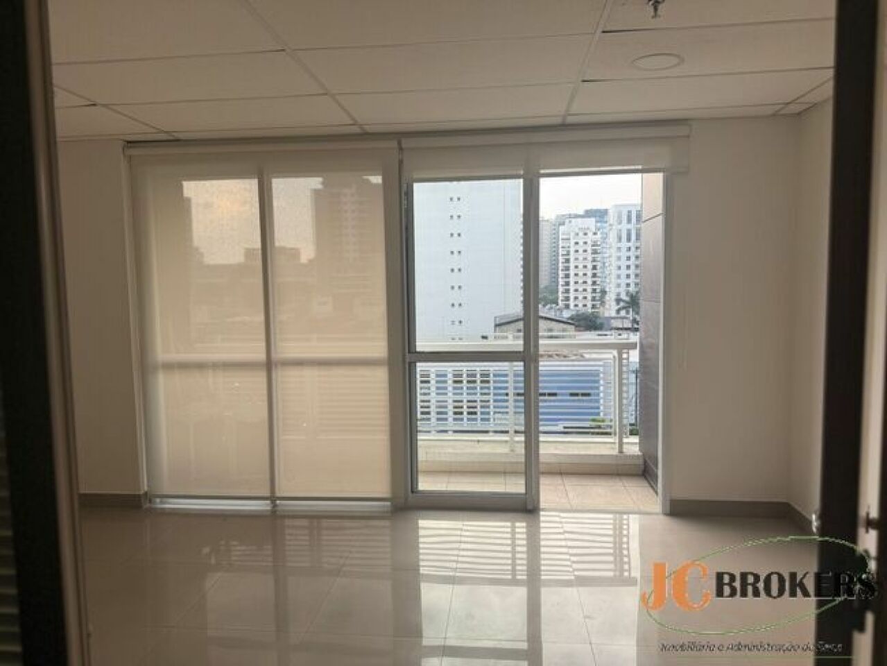Sala Comercial para Locação - MOEMA