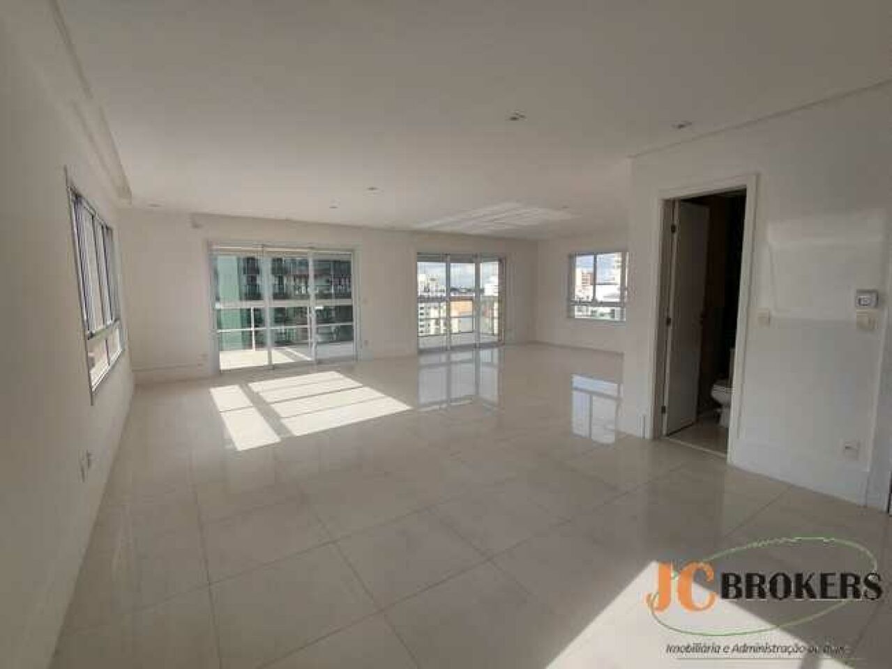 Apartamento para Locação - MOEMA