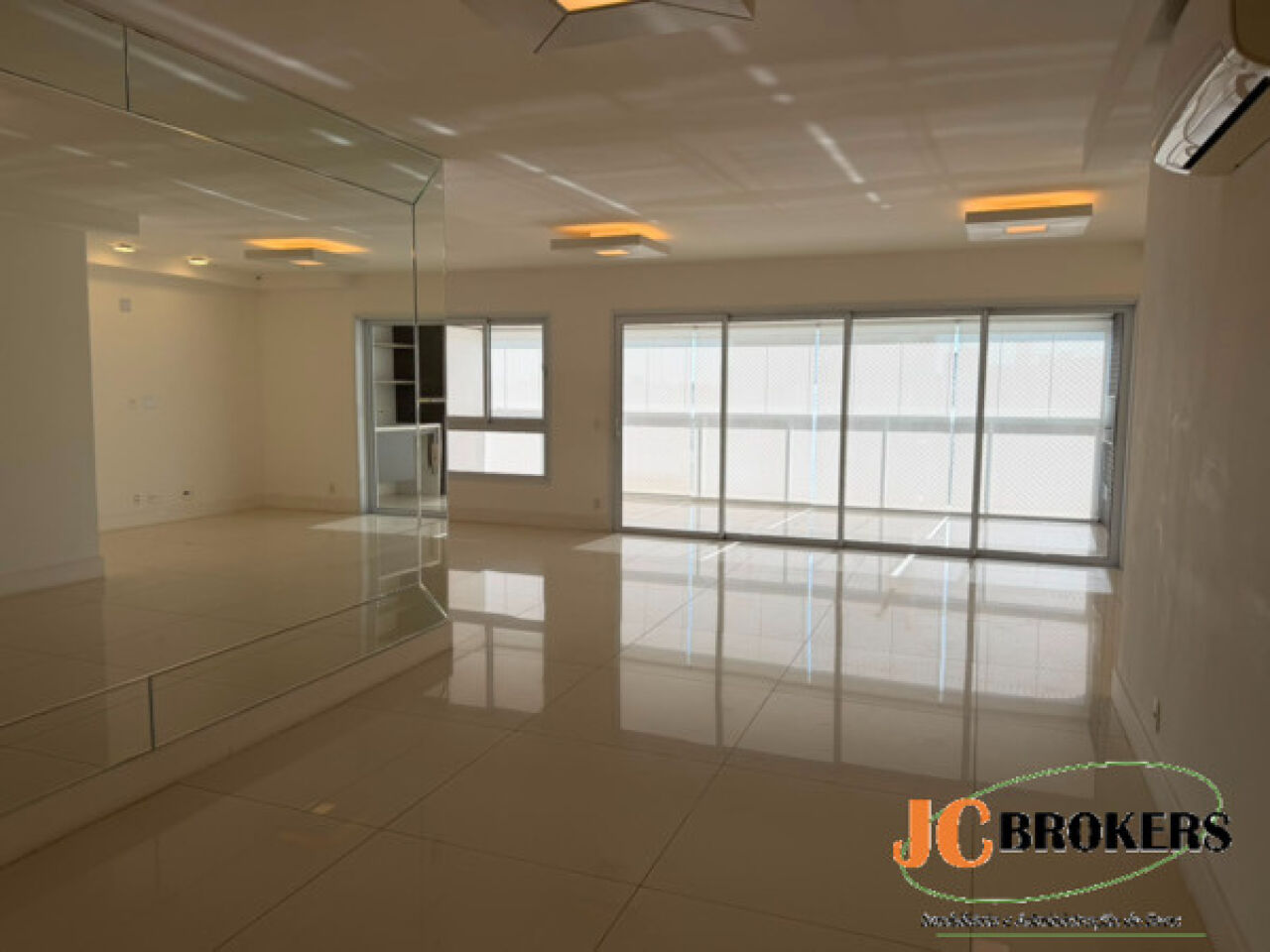 Apartamento para Locação - MOEMA