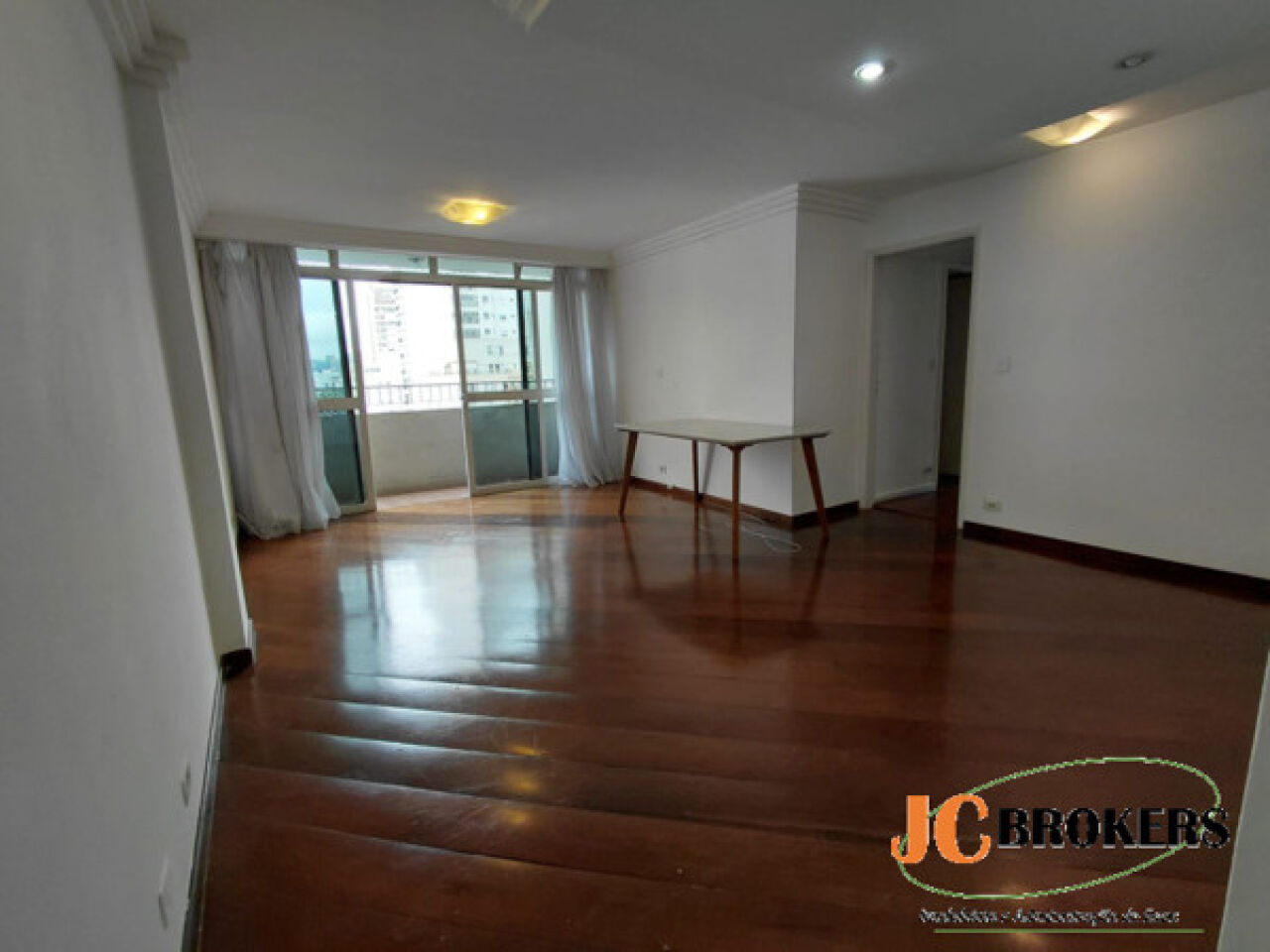 Apartamento para Locação - MOEMA