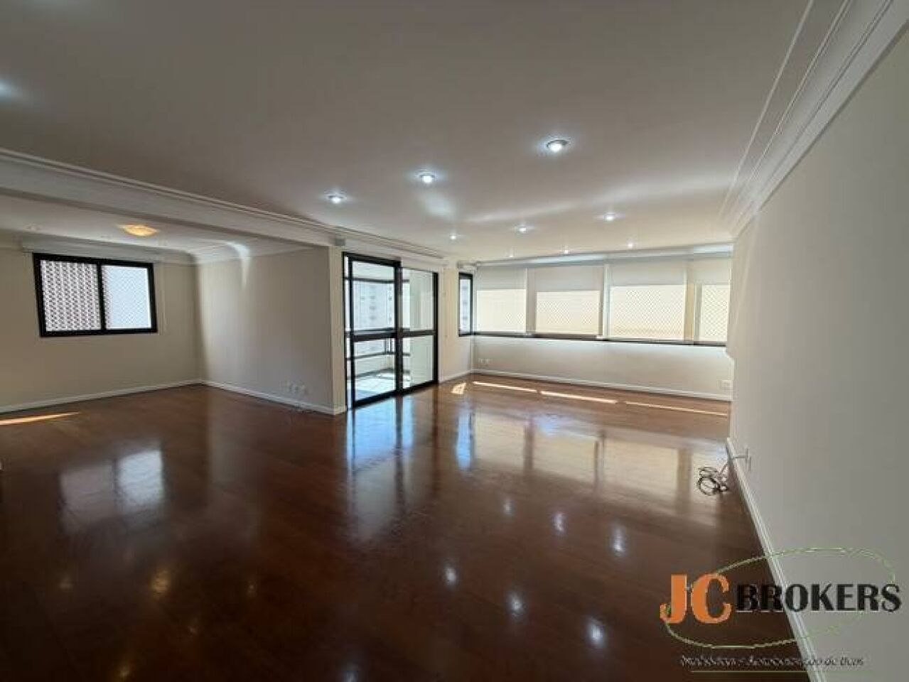 Apartamento para Locação - MOEMA