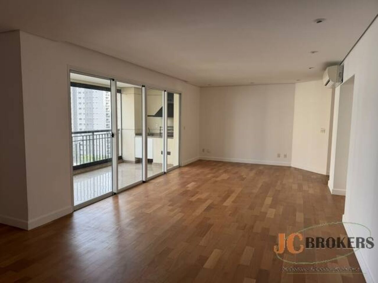 Apartamento para Locação - MOEMA
