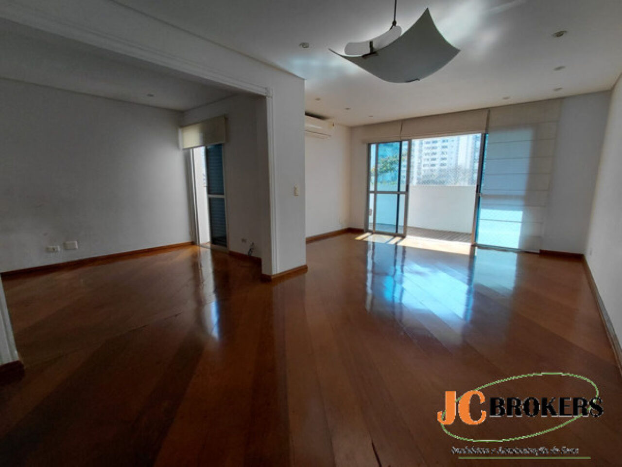 Apartamento para Locação - MOEMA