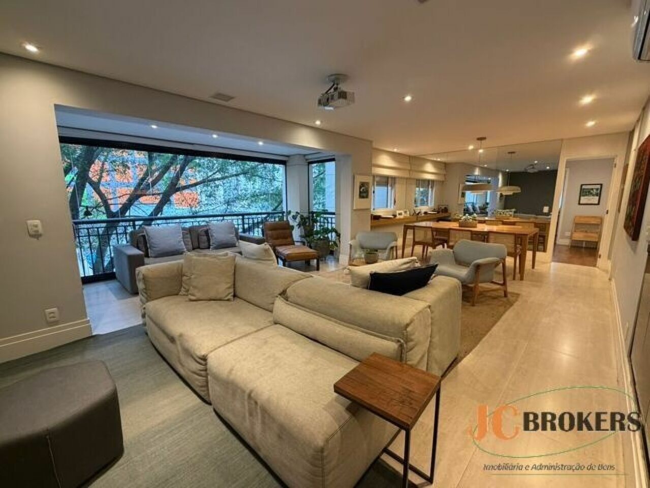 Apartamento para Locação - MOEMA
