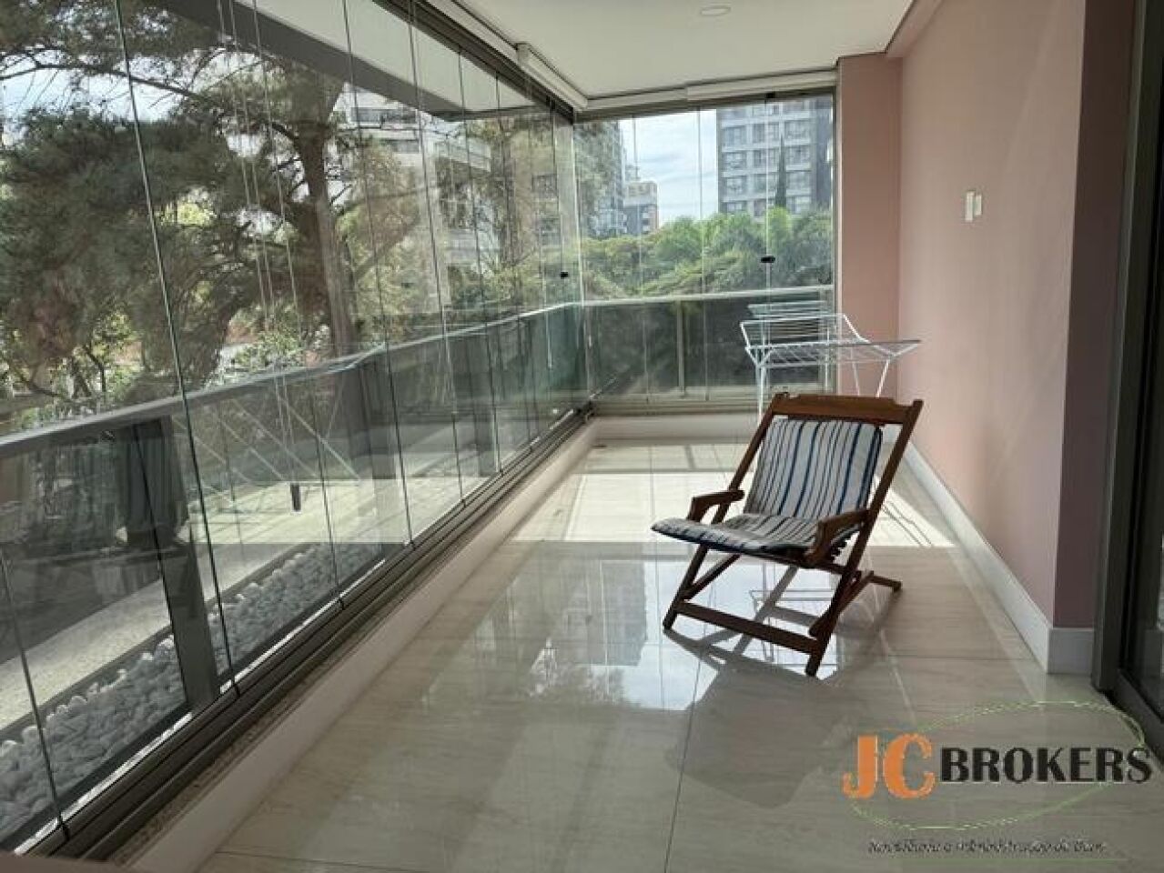 Apartamento para Locação - Moema