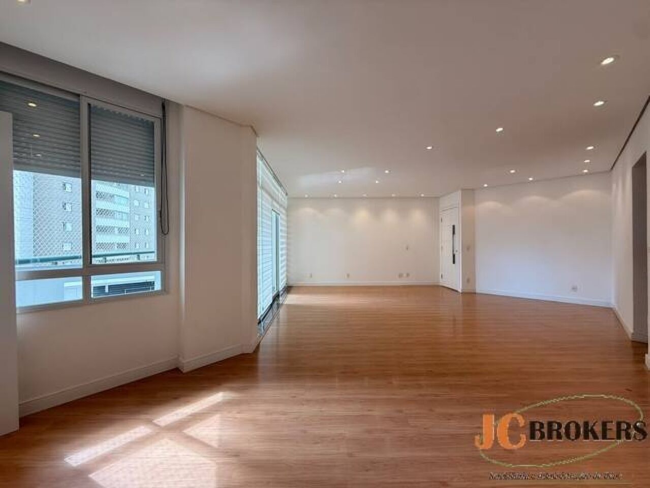 Apartamento para Locação - MOEMA