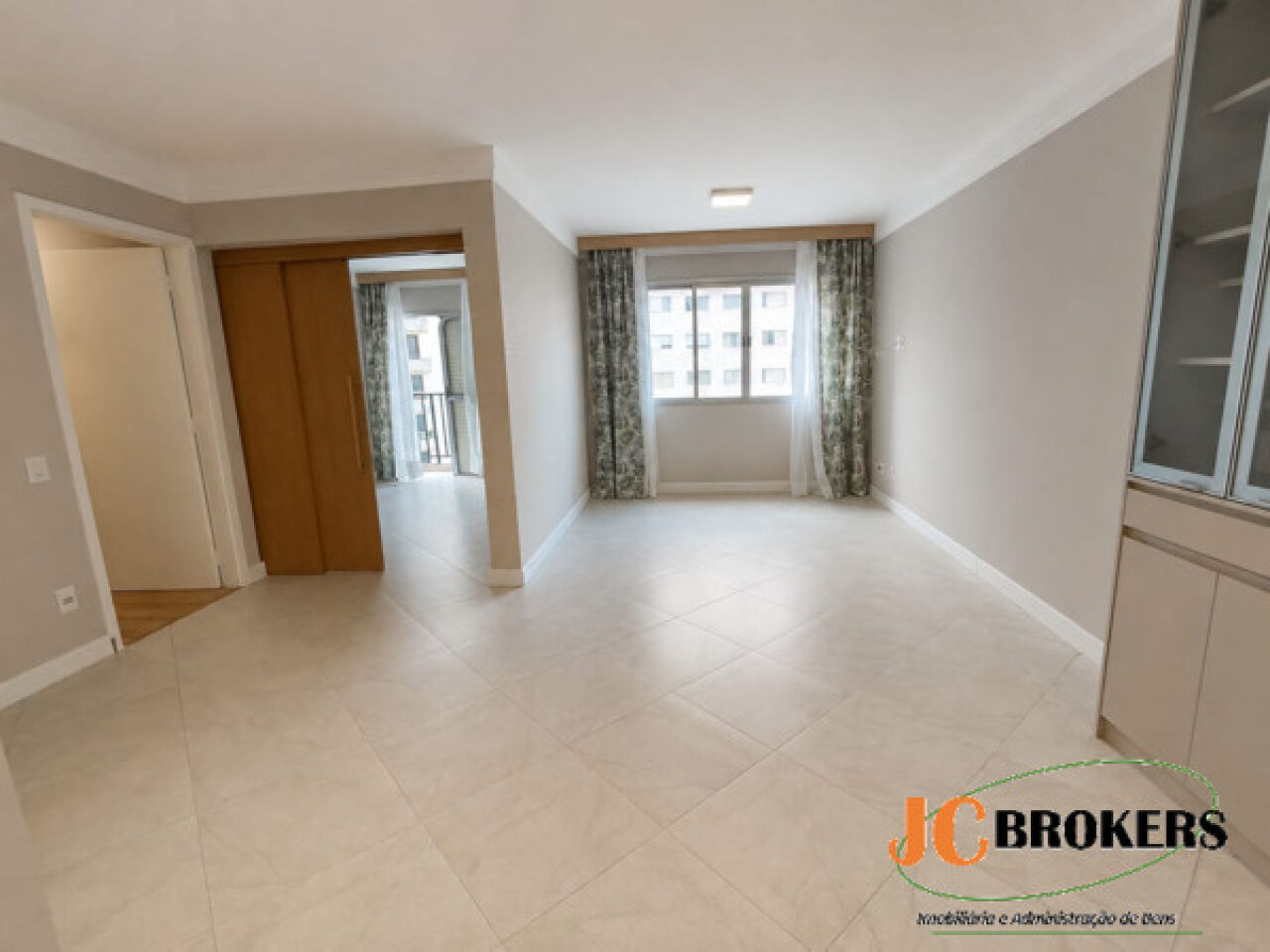 Apartamento para Venda - Moema