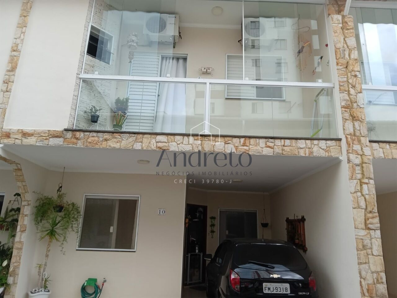 Condomínio para Venda - Vila Marieta