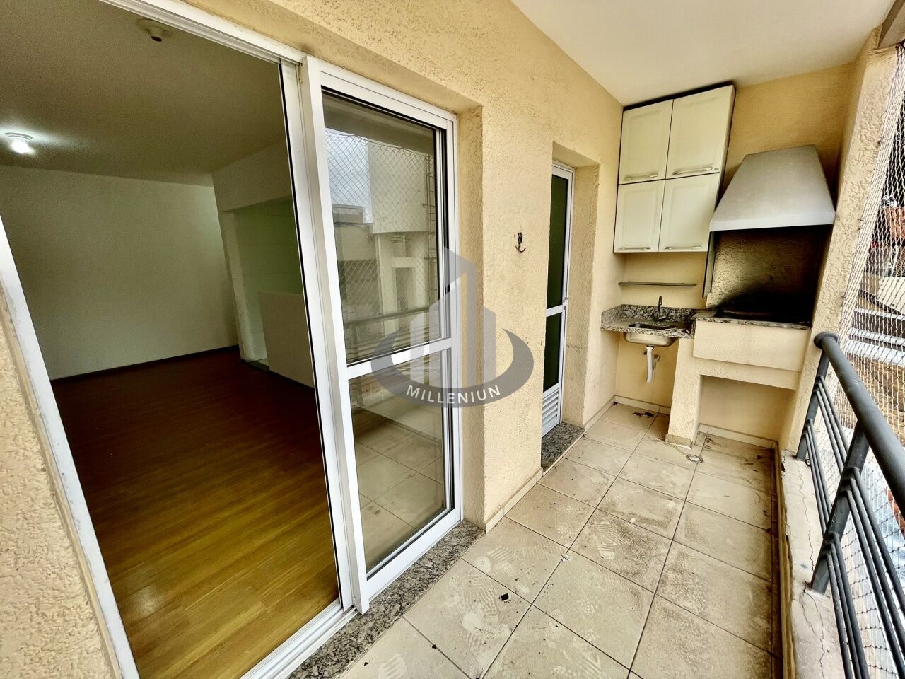 Apartamento para Venda - Cerâmica