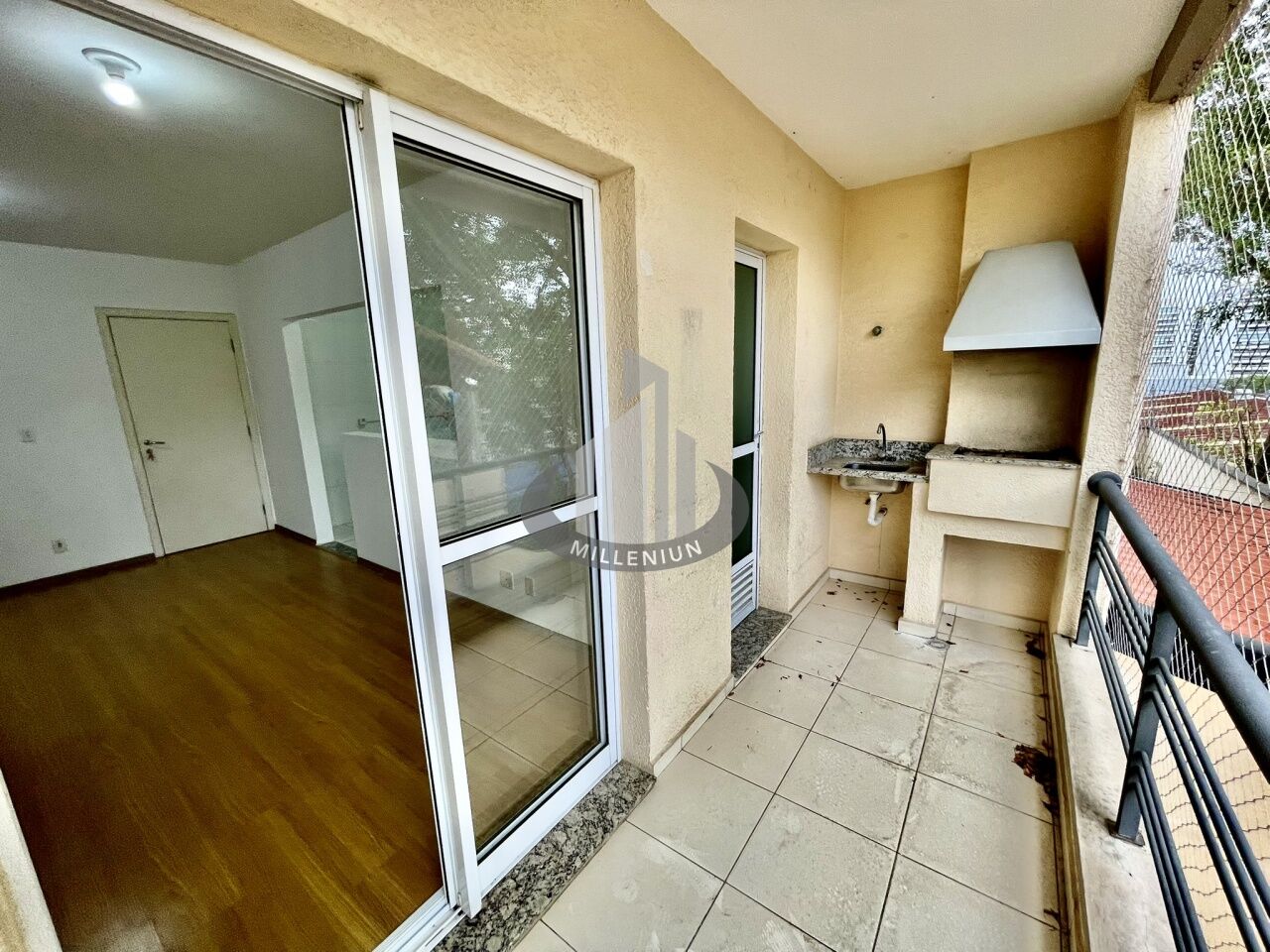 Apartamento para Venda - Cerâmica