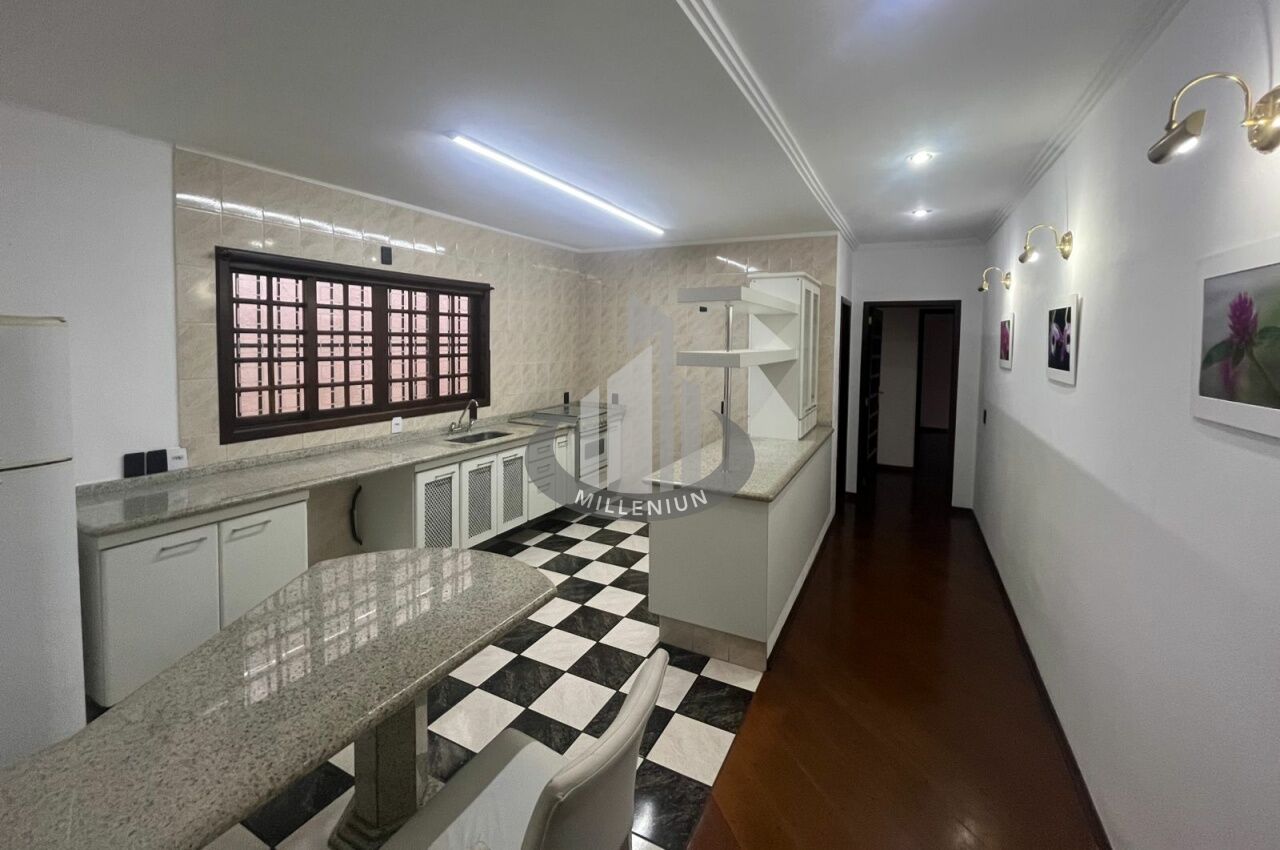 Casa Térrea para Venda - Osvaldo Cruz