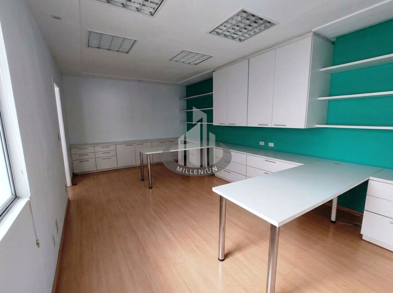 Sala Comercial para Locação - Santo Antônio