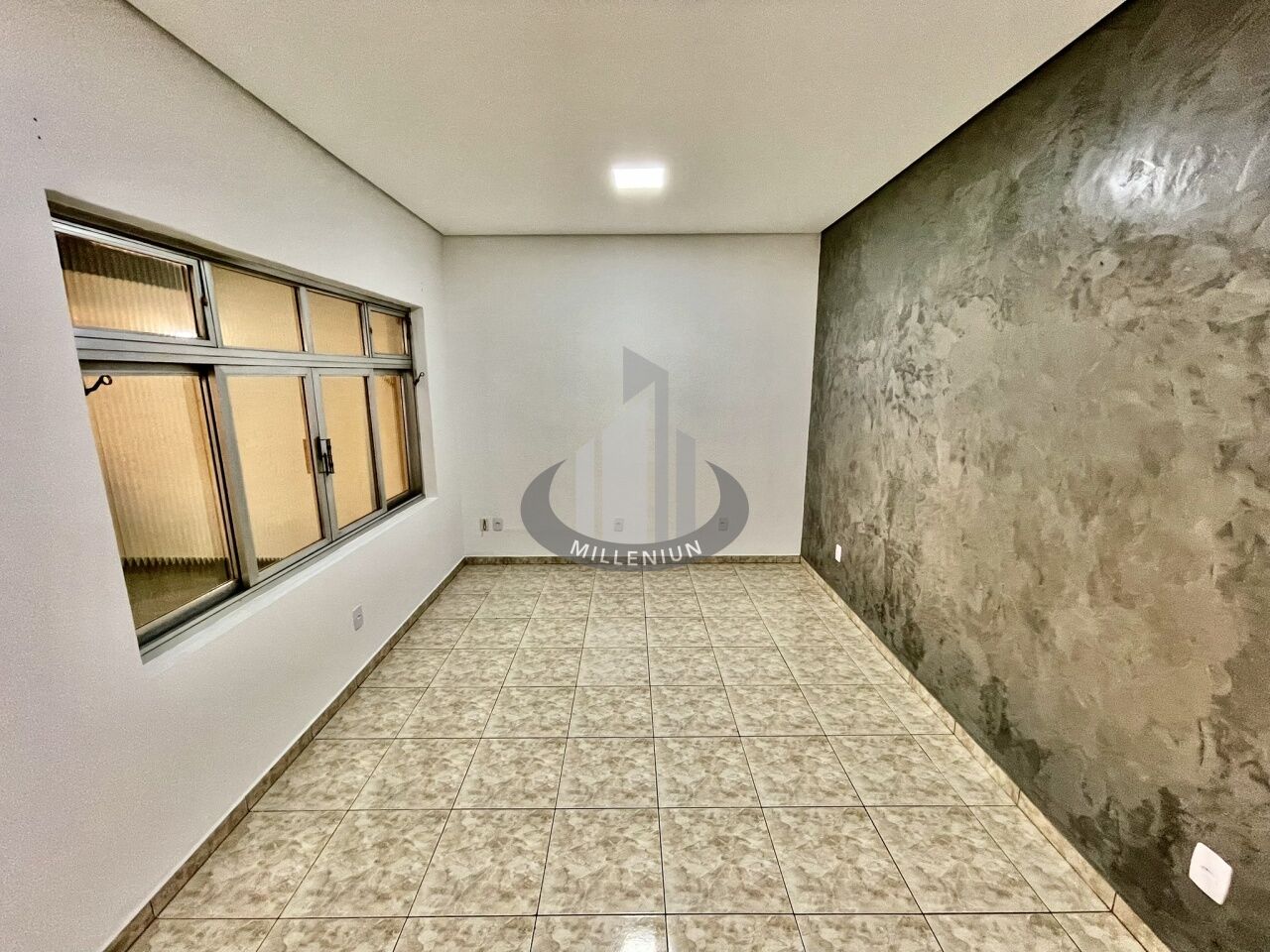 Casa Térrea para Locação - São José