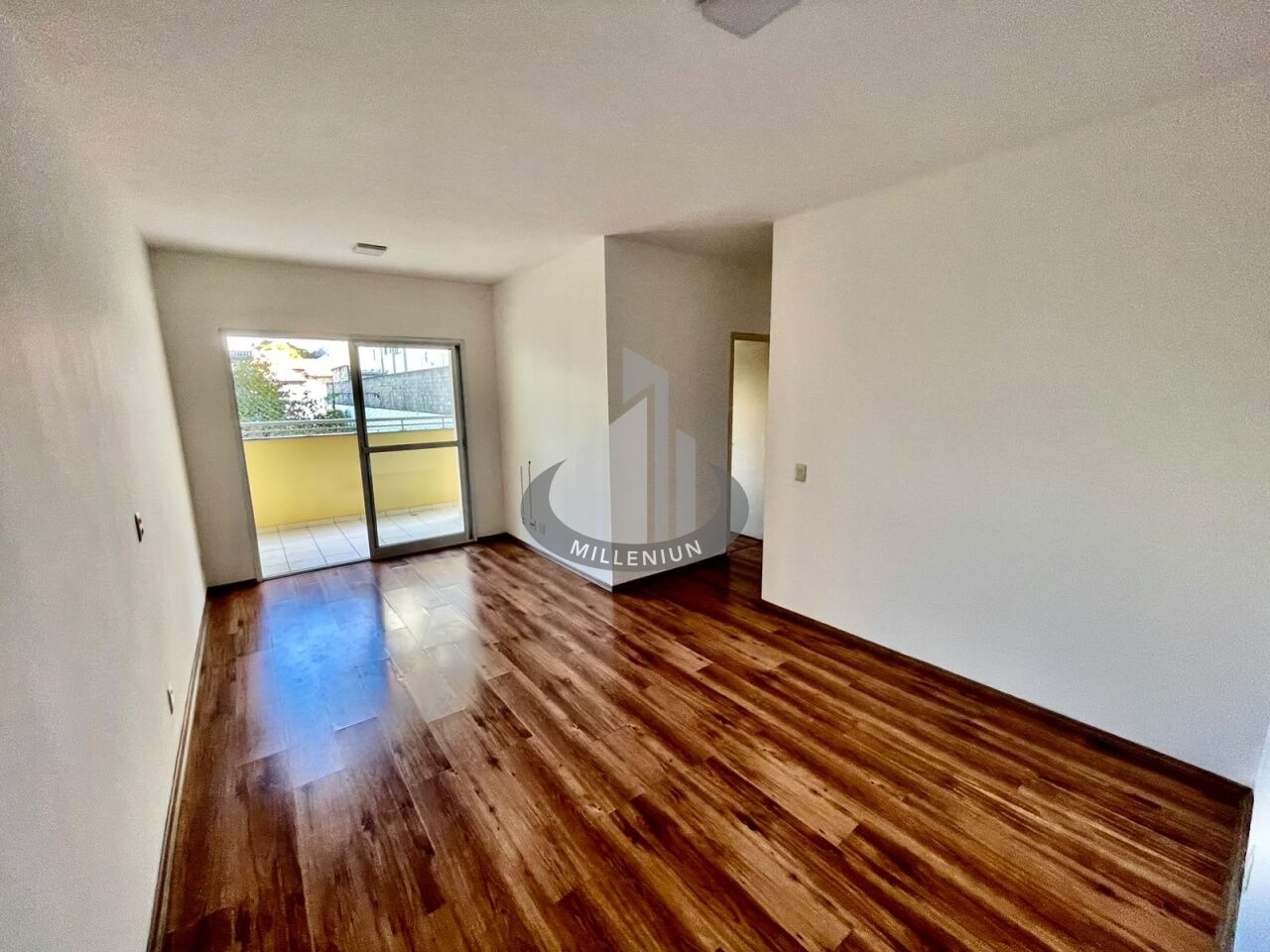 Apartamento para Locação - Cerâmica