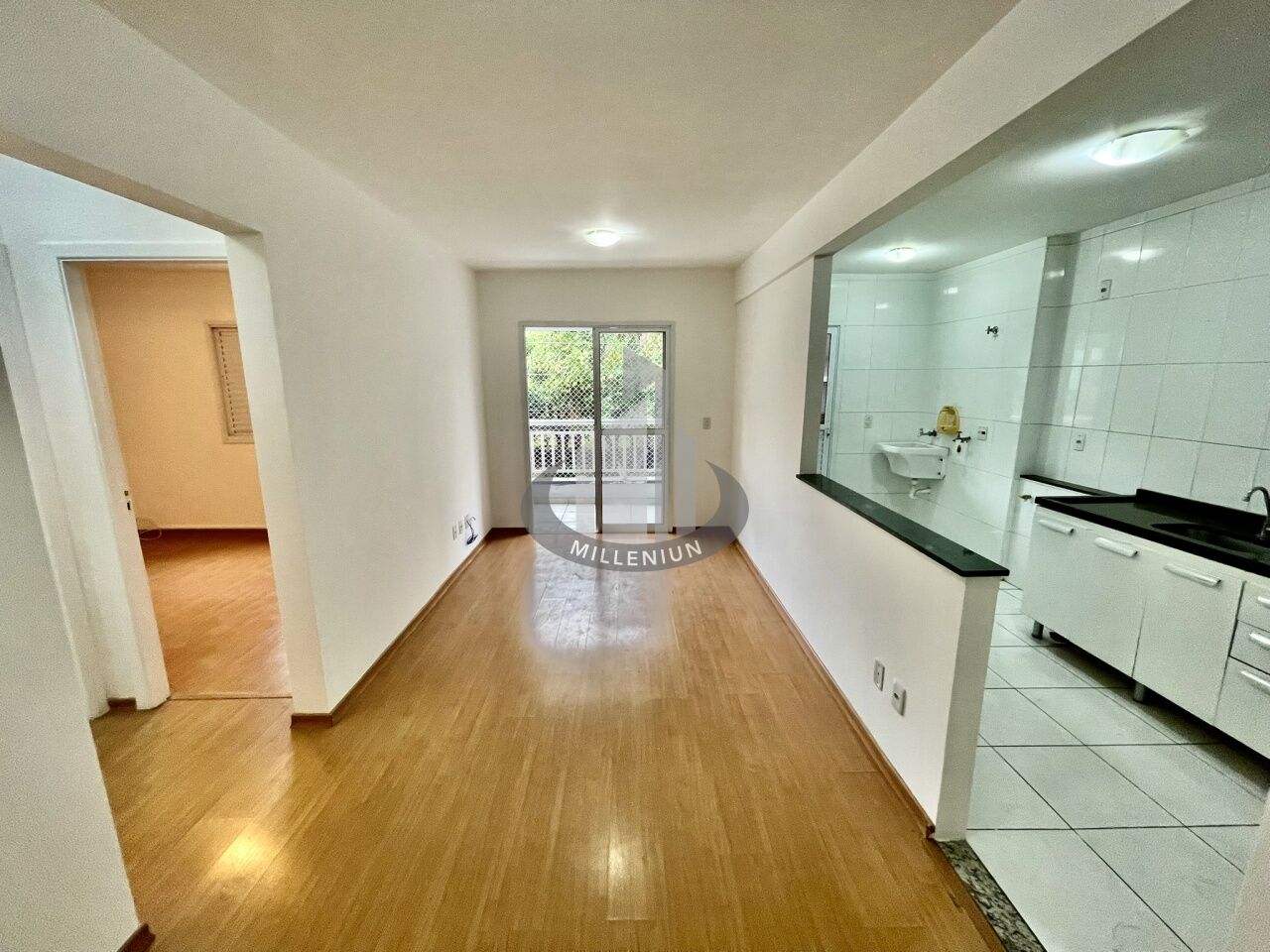 Apartamento para Venda - Cerâmica