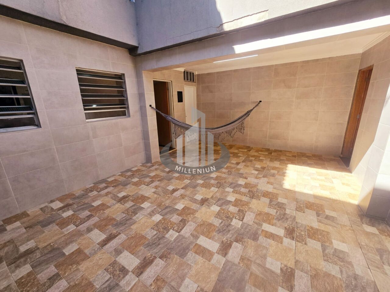 Casa Térrea para Venda - Osvaldo Cruz