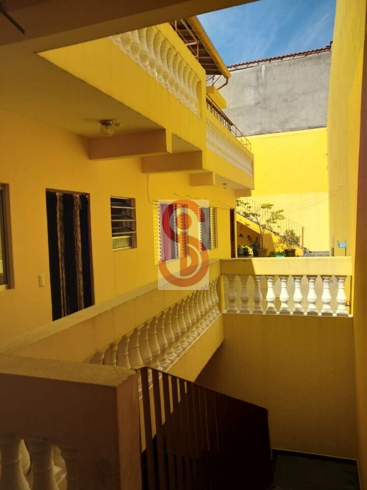 Casa Térrea para Venda - Capão do Embira