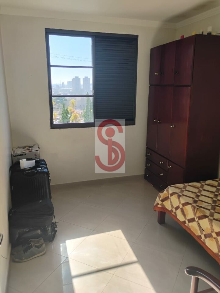 Apartamento para Venda - Vila Carmosina