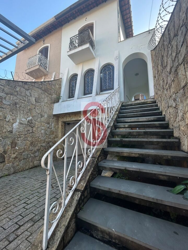 Sobrado para Locação - Jardim Piqueroby