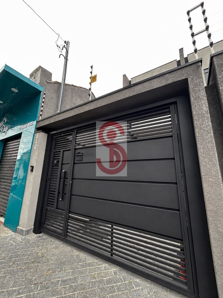Sobrado para Venda - Vila Santa Isabel